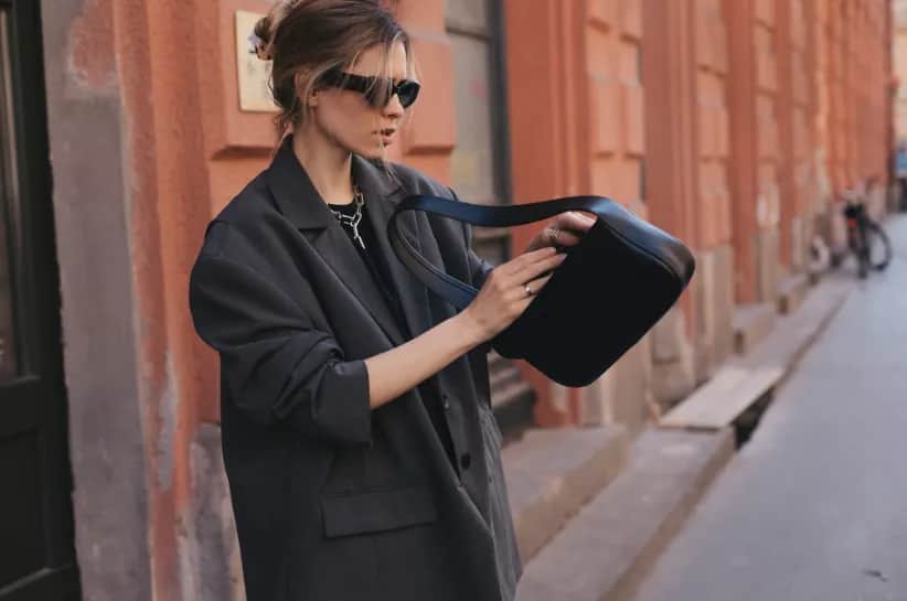 Outfit na obronę: 7 eleganckich propozycji dla kobiet i mężczyzn