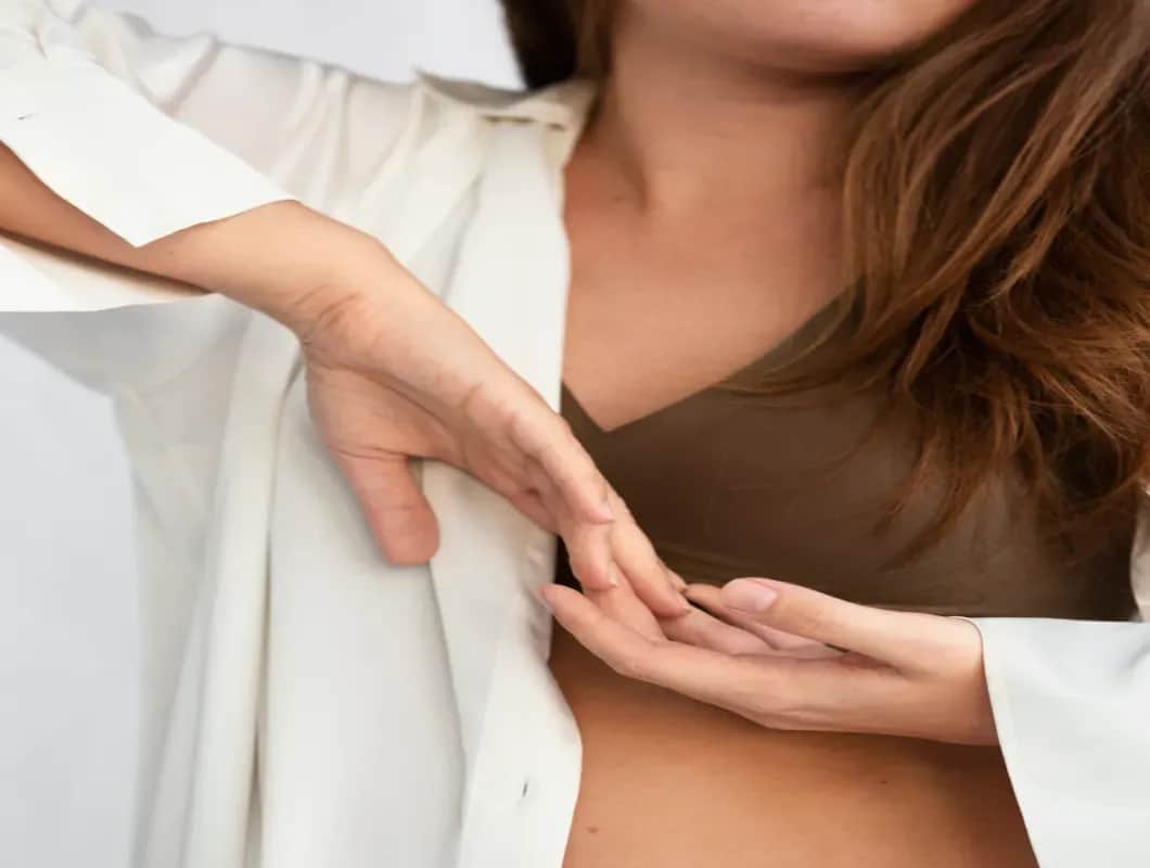 Jak poprawić jędrność biustu po karmieniu? Skuteczne metody dla każdej mamy